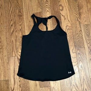 Size medium women’s under armor running tank top